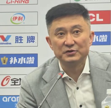 AG体育官方网站-G2绝杀北京！杜锋直指感动，点赞多人贡献，奎因亲承鼓舞队伍！